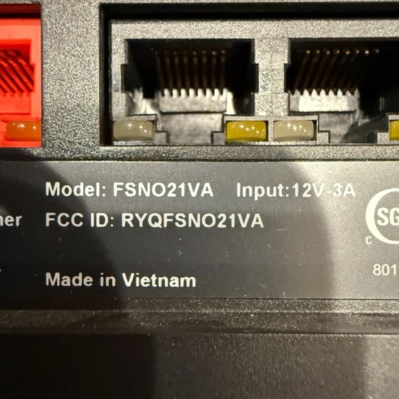 Verizon Internet Gateway Business-Grade Router - Picture 5 of 6